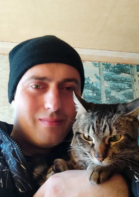 Я Саша, 40, знакомлюсь на одну ночь в Александрии