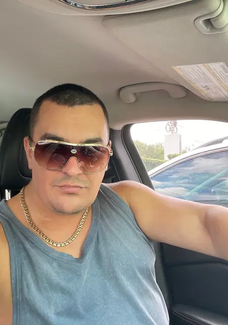 Demian из Санто-доминго Эста, мне 42, познакомлюсь для открытые отношения