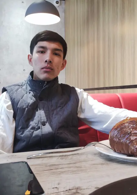 Били из Варшавы, ищу на сайте знакомства на одну ночь