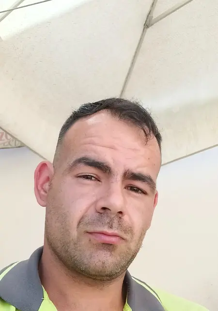 Я Iscocoria, 34, из Севильи, ищу знакомства без обязательств