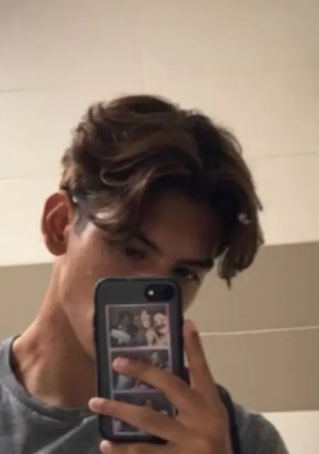 Максим из Анталии, ищу на сайте знакомства без обязательств