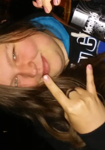 Лилия из Новомосковска, ищу на сайте постоянные отношения