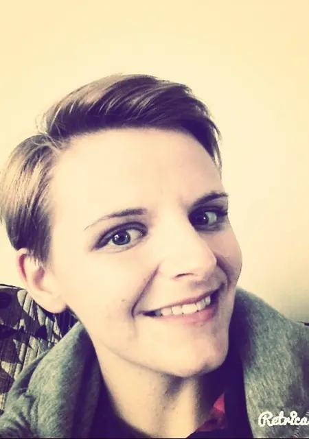 Я Эвелина, 25 років з Калуш, шукаю знайомство для спілкування