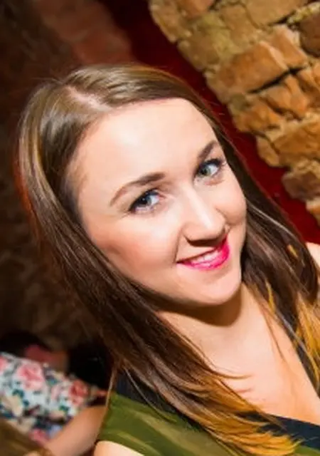 Валерия з Миколаєва, шукаю на сайті вірт