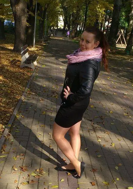 Я Авелина, 20, знакомлюсь для дружбы в Старых Дорогах