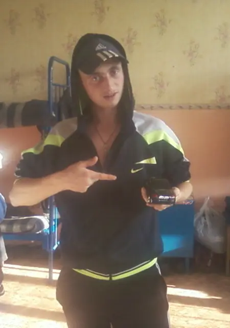 Eduard из Жлобина, ищу на сайте знакомства без обязательств