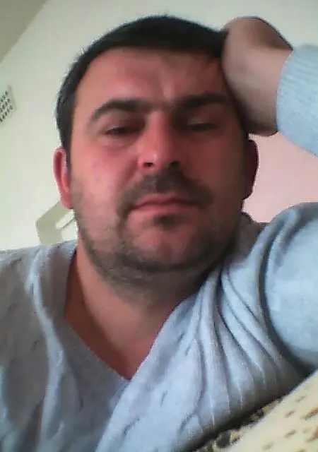 Андрей из Хойников, ищу на сайте знакомства на одну ночь