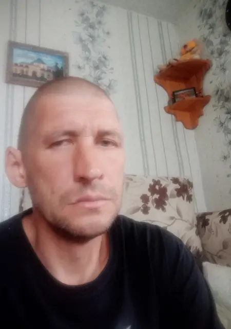 Дмитрий из Могилёва, мне 42, познакомлюсь для общения