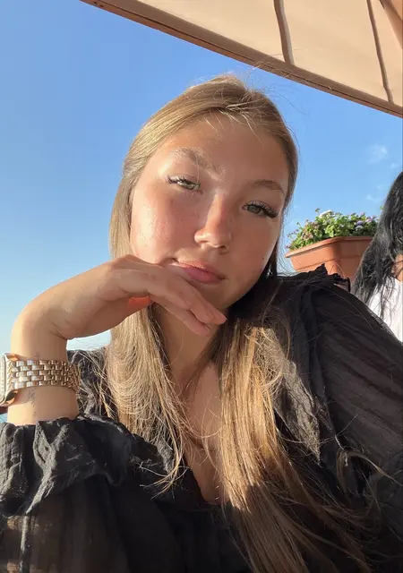 Я Ксения, 20, знакомлюсь без обязательств в Амстердаме