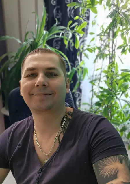 Я Рихард, 33 років, знайомлюсь для приємного проведення часу у Маріуполі