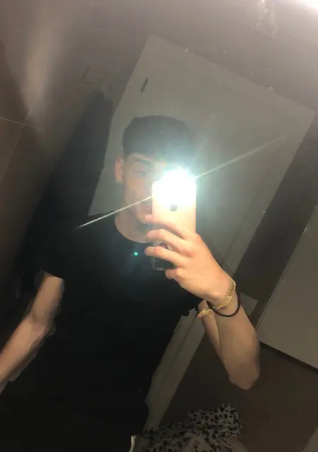 Soy Marioo, 21 años, conociéndome para lío de una noche en Córdoba