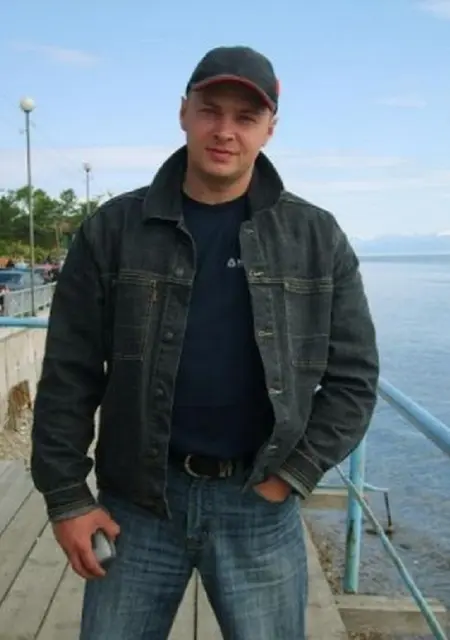 Я Oleg, 52 років з Бердянська, шукаю знайомства без зобов'язань