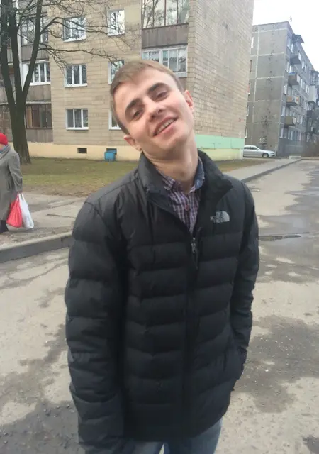 Я Максим, 30, из Бреста, ищу знакомства без обязательств