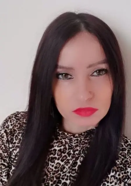 Flory из Бухареста, мне 44, познакомлюсь