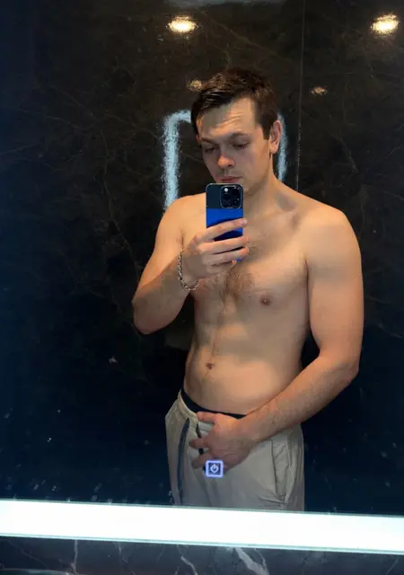 Алекс из Вильнюса, мне 28, познакомлюсь для постоянных отношений