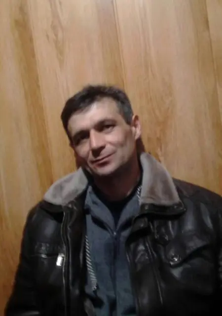 Владимир з Чернігова, мені 50 років, познайомлюсь на одну ніч