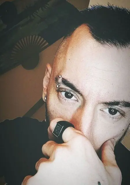 David из Парижа, мне 30, познакомлюсь