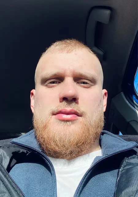 Євген из Бердичева, ищу на сайте общение