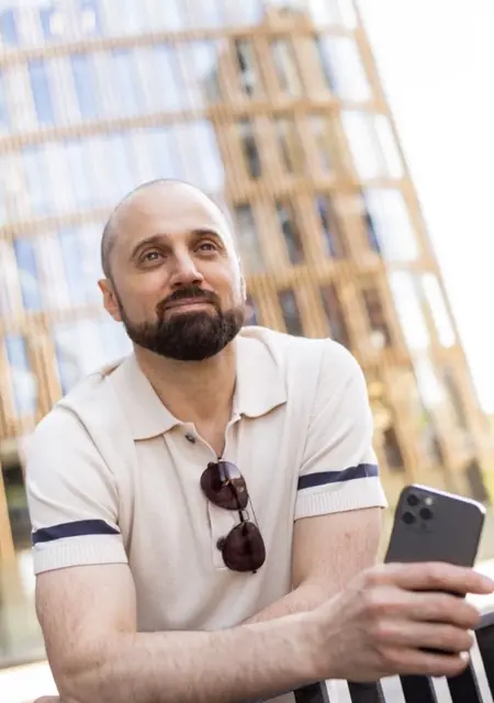 Roman из Таллина, ищу на сайте общение