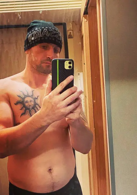 Я Денис, 36, знакомлюсь на одну ночь в Солигорске