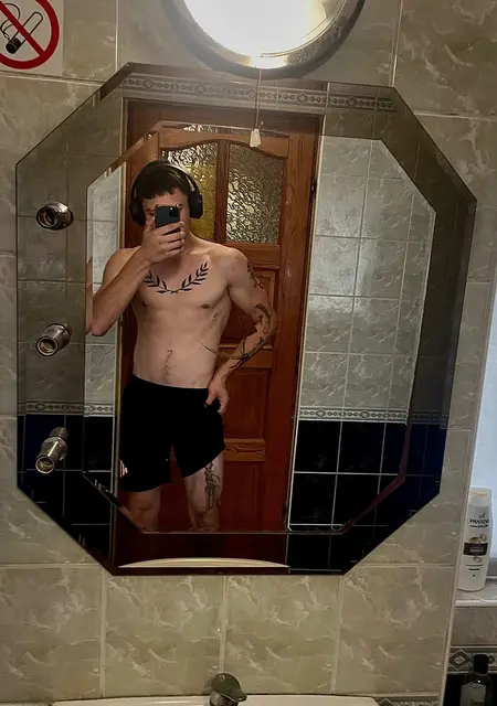 Макс из Вроцлава, мне 19, познакомлюсь без обязательств