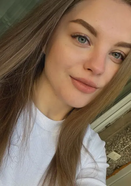 Я Veronika, 22 років, знайомлюсь для вірт у Кам'янське