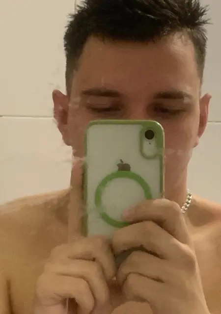 Я Степан, 22, знакомлюсь для постоянных отношений в Форталезе