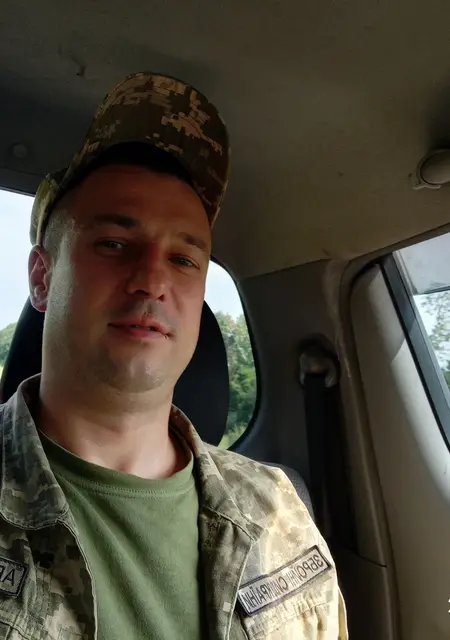 Жека з Кривого Рогу, мені 40 років, познайомлюсь без зобов'язань