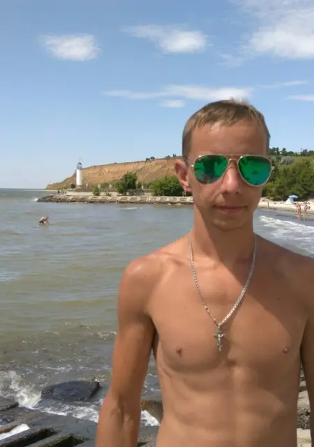 Я Oleg, 42 років, знайомлюсь для дружби у Вінниці