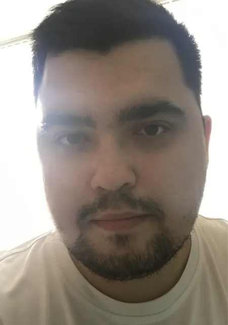 Евгений из Бургаснувшего, мне 30, познакомлюсь без обязательств