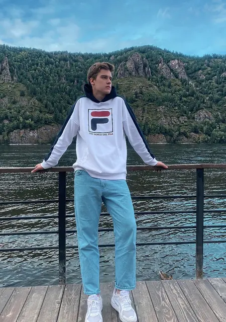 Я Андрей, 27, знакомлюсь для дружбы в Гомеле