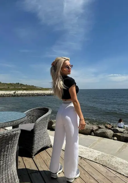 Я Alina, 26, знакомлюсь без обязательств в Вроцлаве