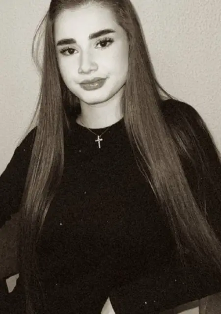 Елена из Еревана, мне 26, познакомлюсь для постоянных отношений
