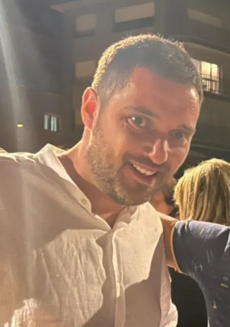 Javi из Барселоны, мне 42, познакомлюсь на одну ночь