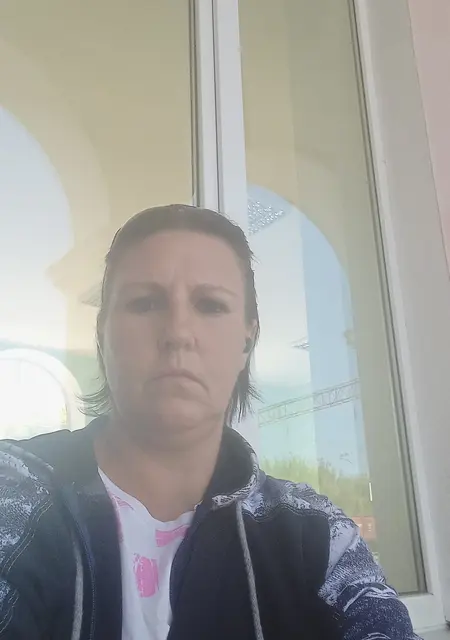 Я Инна, 39 років, знайомлюсь без зобов'язань у Полтава