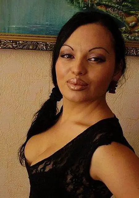 Elena из Таллина, ищу на сайте вирта