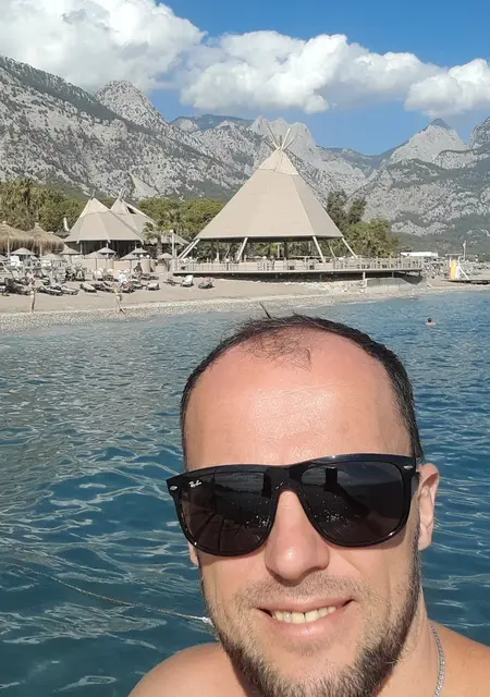 Johnson Well из Вроцлава, мне 42, познакомлюсь на одну ночь