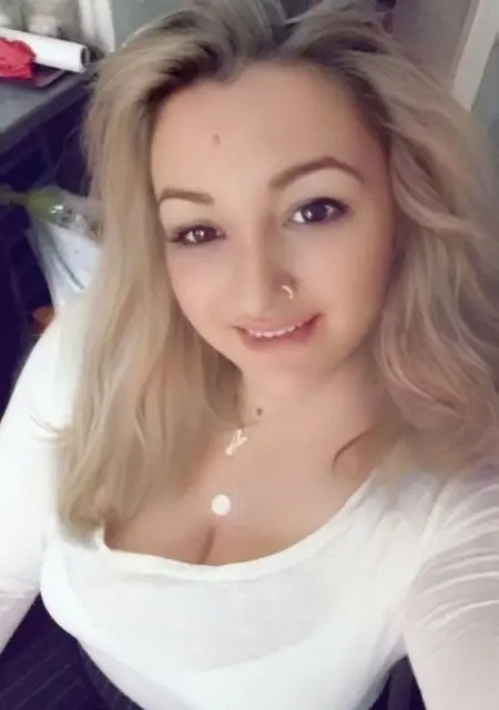 Kejsi из Афин, мне 35, познакомлюсь