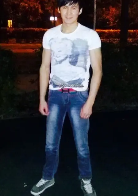 Rashid из Франкфурта-на-майне, ищу на сайте знакомства на одну ночь