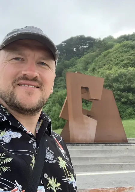 Я Vladimir, 47, знакомлюсь для общения в Дятлово