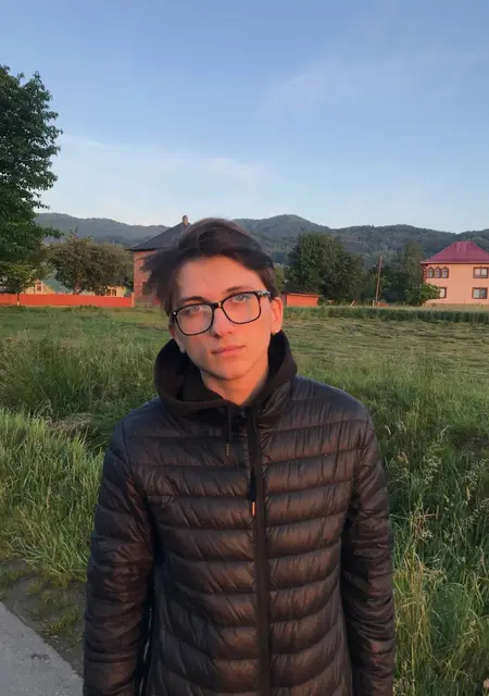 Я Volodymyr, 21, знакомлюсь для постоянных отношений в Львове