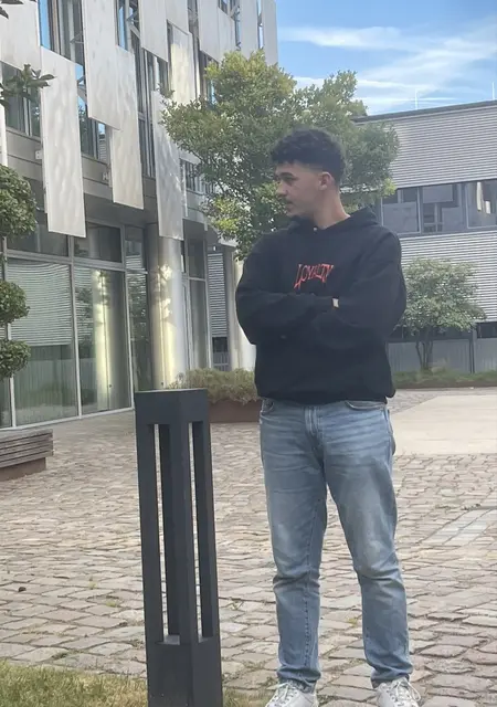 Я Fatih, 23, из Гамбурга, ищу знакомство для постоянных отношений