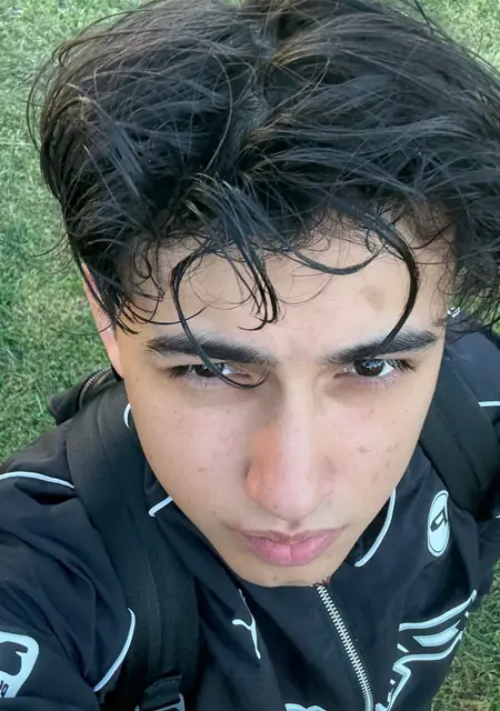 Soy Keran, 21 años, conociéndome para relación sin ataduras en Murcia