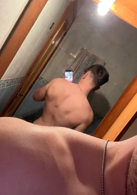 Fran из Крайовы, ищу на сайте знакомства без обязательств