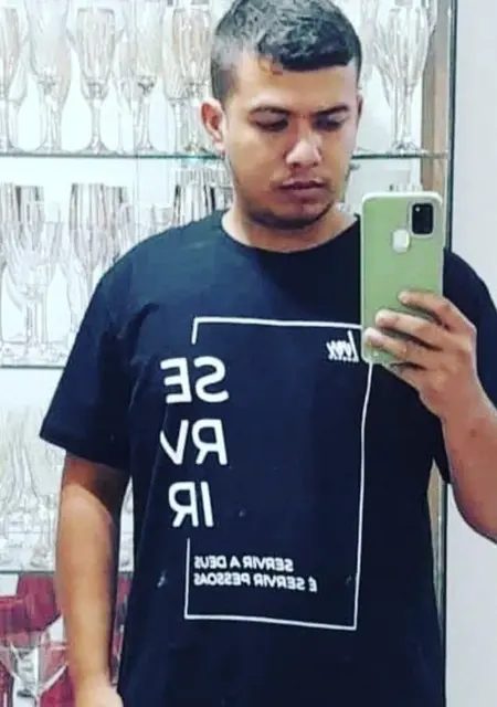 Maikon из Бразилии, мне 29, познакомлюсь для дружбы