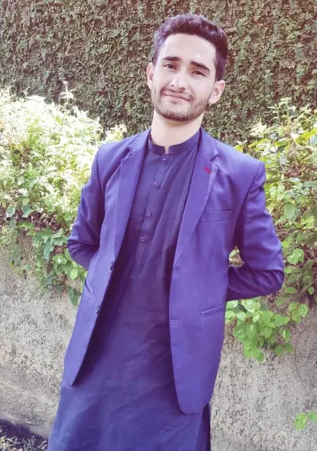 Naseem de Vigo, tengo 25 años, listo para conocer para relación sin ataduras