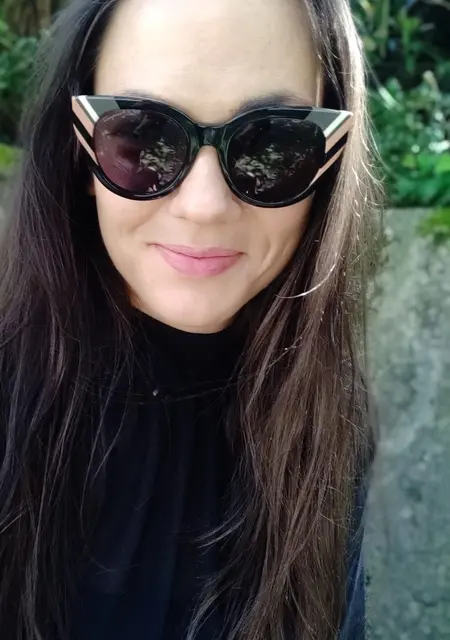 Soy Hipatia, 35 años de Irún, busco conocer gente para hacer nuevos amigos