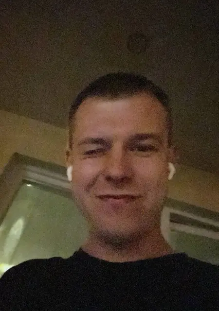 Я Александр, 27, знакомлюсь на одну ночь в Минске