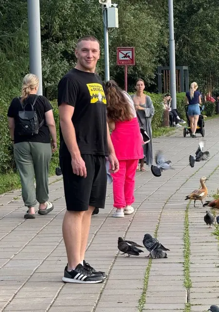 Из Мадрида, мне 25, познакомлюсь