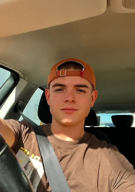 Oscar de Cartagena, busco en el sitio lío de una noche